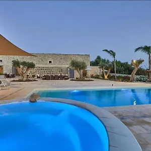 Villa Casale Arezzo - Luxury With Pool & Jacuzzi - Marina Di, Ragusa